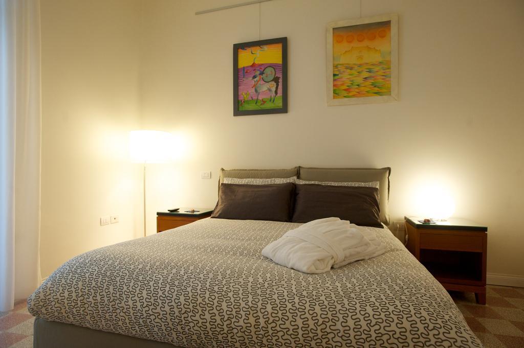 Haripergo Apartments A Bridge For Amalfi Coast Salernes Chambre photo